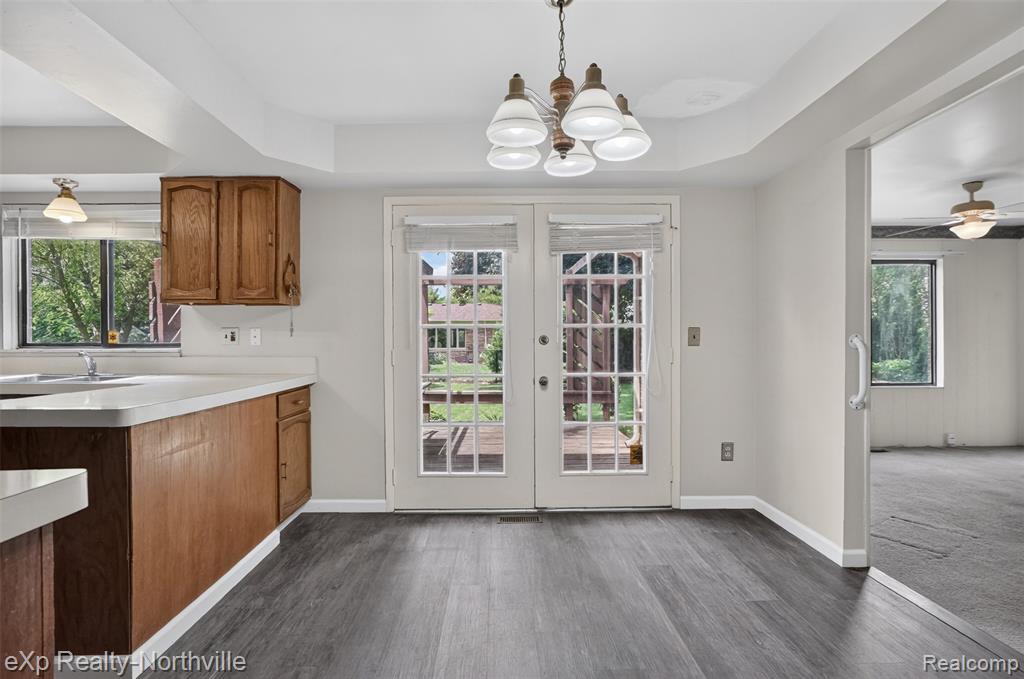 7565 Embassy Drive, Canton, MI 48187 — Photo 13
