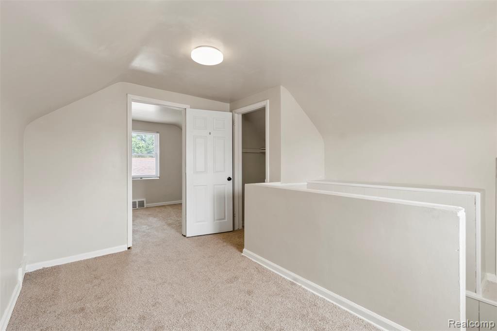 7260 Pierson Street, Detroit, MI 48228 — Photo 11