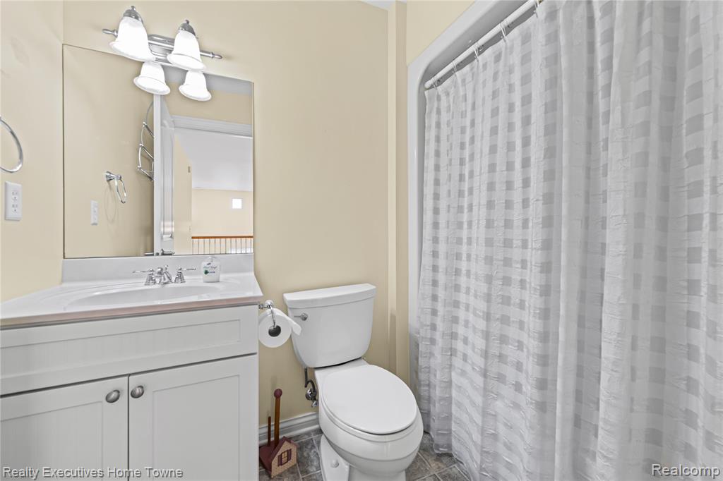 5802 Lakeshore Road, Fort Gratiot, MI 48059 — Photo 47