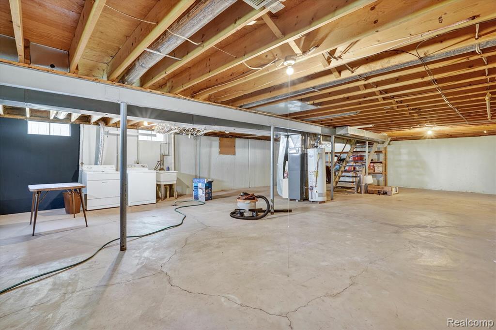 2236 Oak Shade Drive, Davison, MI 48423 — Photo 32