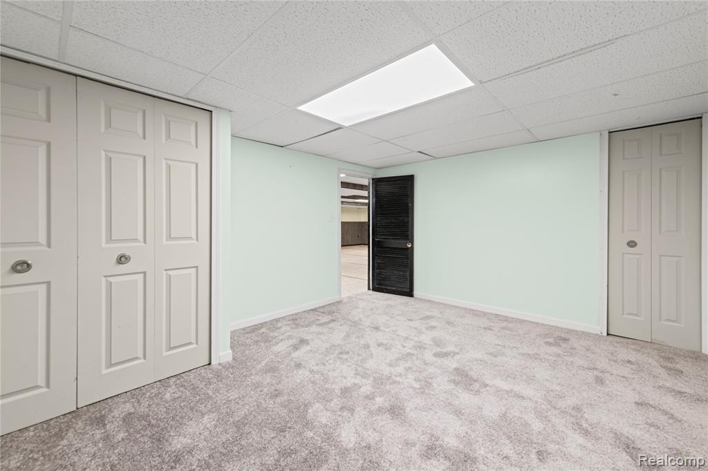 4900 Kadena Court, Sterling Heights, MI 48310 — Photo 30