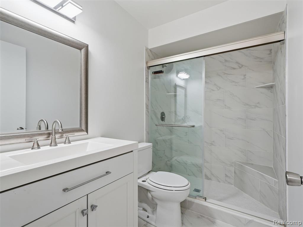 7058 Elmhurst, 1, West Bloomfield, MI — Photo 17