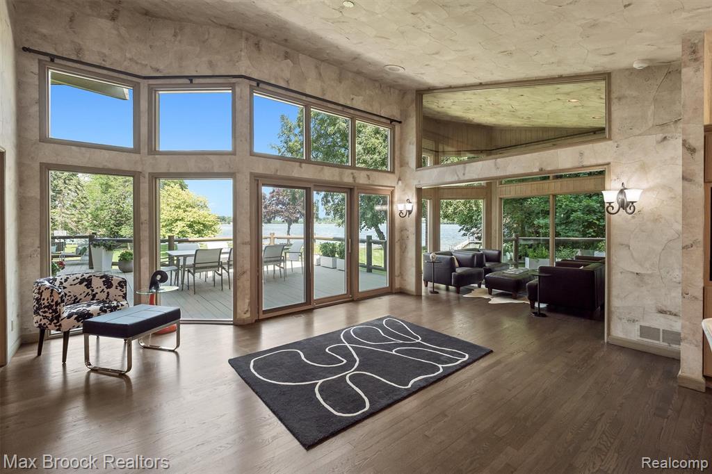 3333 W Shore Drive, Orchard Lake Village, MI 48324 — Photo 30