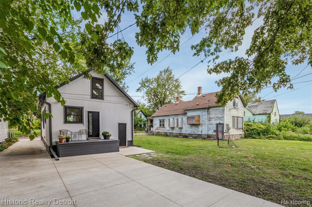 3644 Preston Street, Detroit, MI 48207 — Photo 35