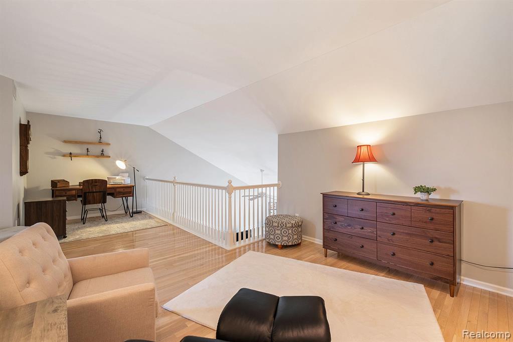 620 Shoreline Drive, Fenton, MI 48430 — Photo 10