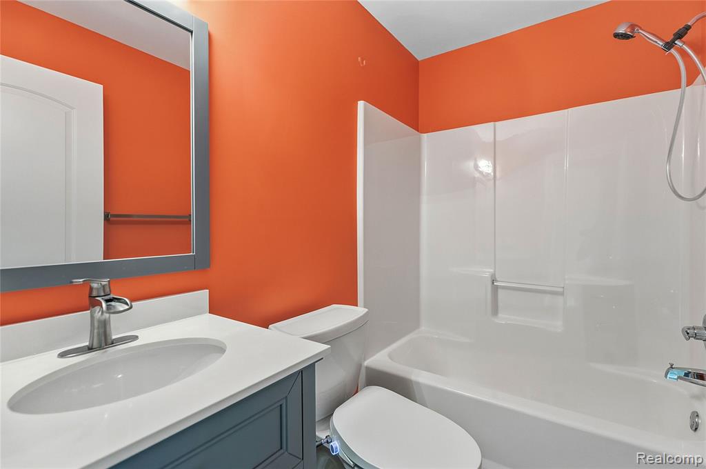 1171 Creekside Court, Burton, MI 48509 — Photo 20