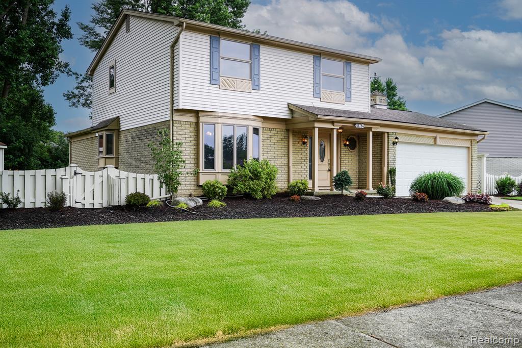 51784 Julies Drive, Clinton Twp, MI 48047 — Photo 2