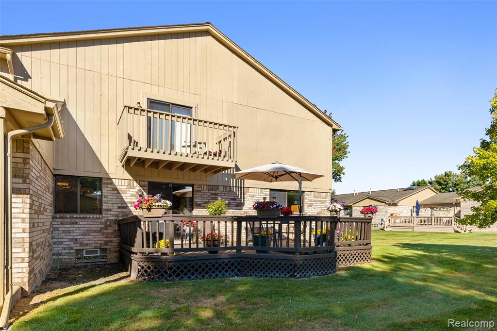41600 Janet Drive, Clinton Twp, MI 48038 — Photo 31