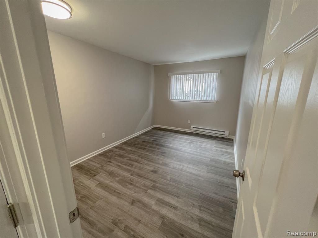 7370 WOODVIEW Street, 1, Westland, MI — Photo 20