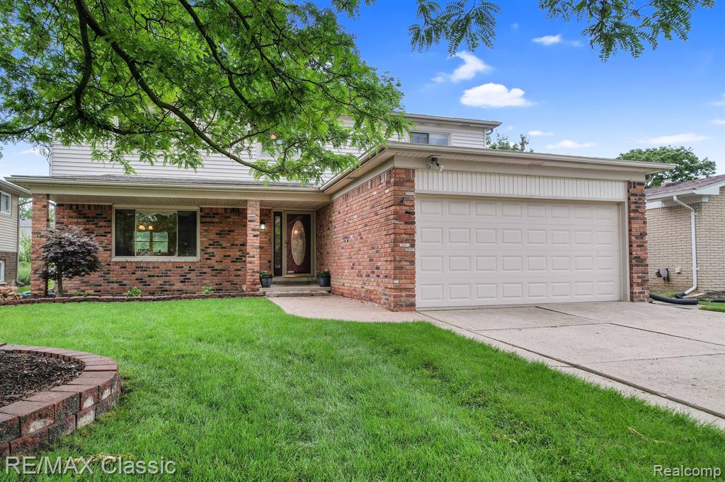1227 E FRANCISCAN, Canton, MI 48187 — Photo 2