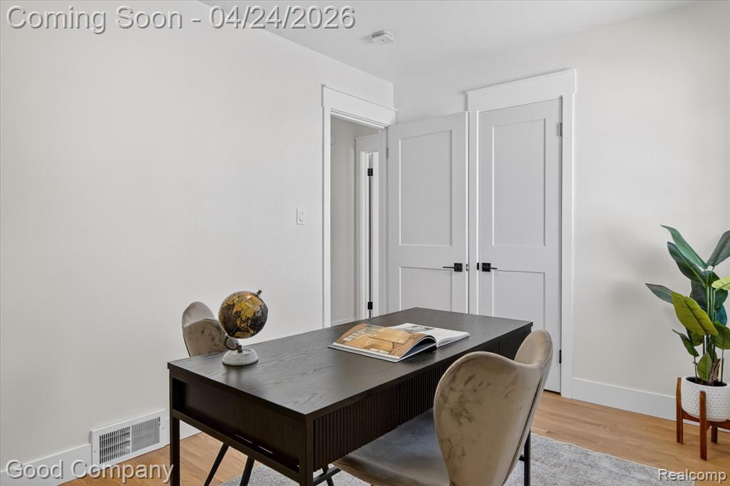 4336 Mandalay Avenue, Royal Oak, MI 48073 — Photo 23