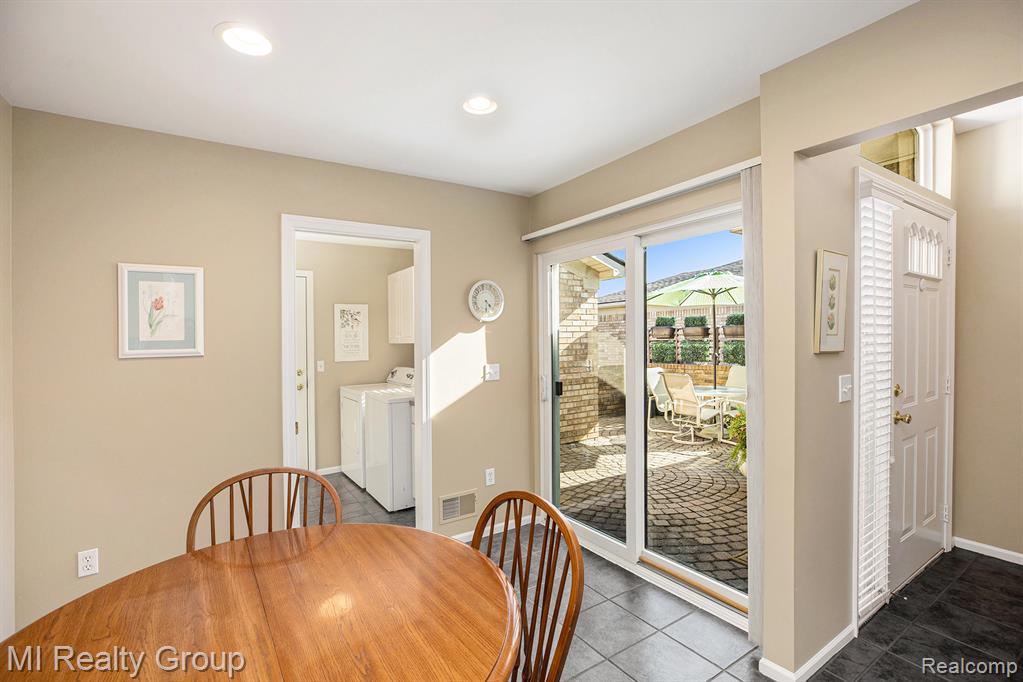 50317 Highpoint Court, Macomb, MI 48044 — Photo 10