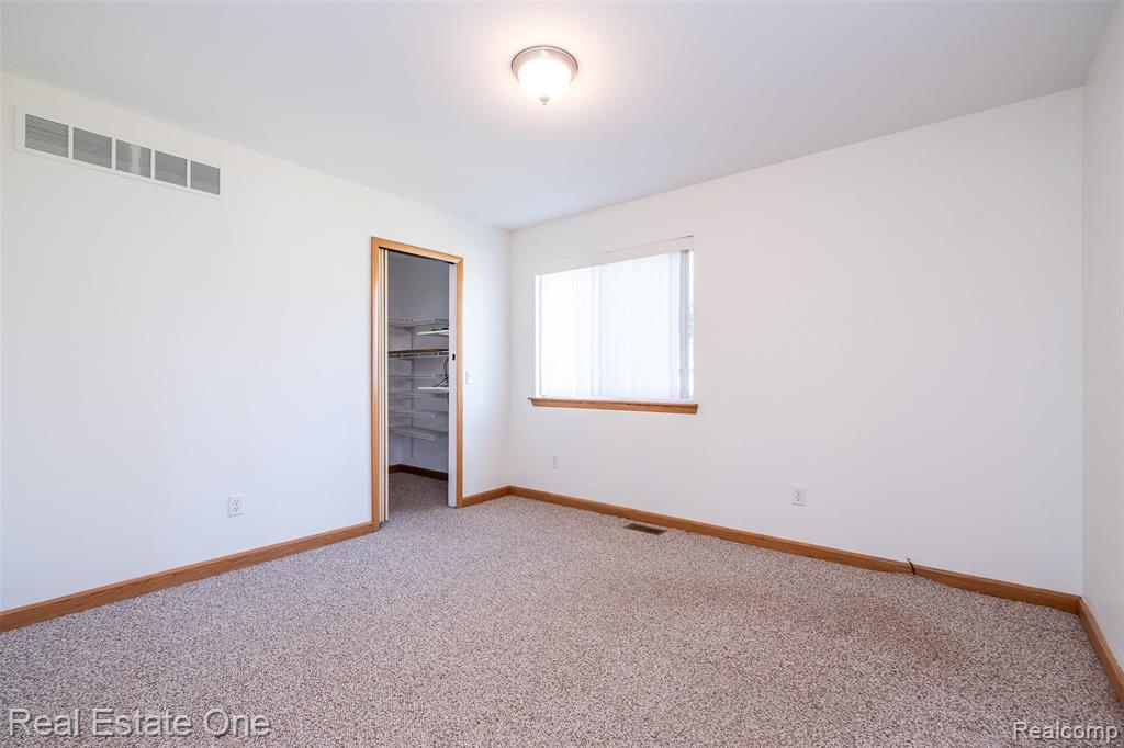 782 Appalachi Street, Commerce Twp, MI 48390 — Photo 36