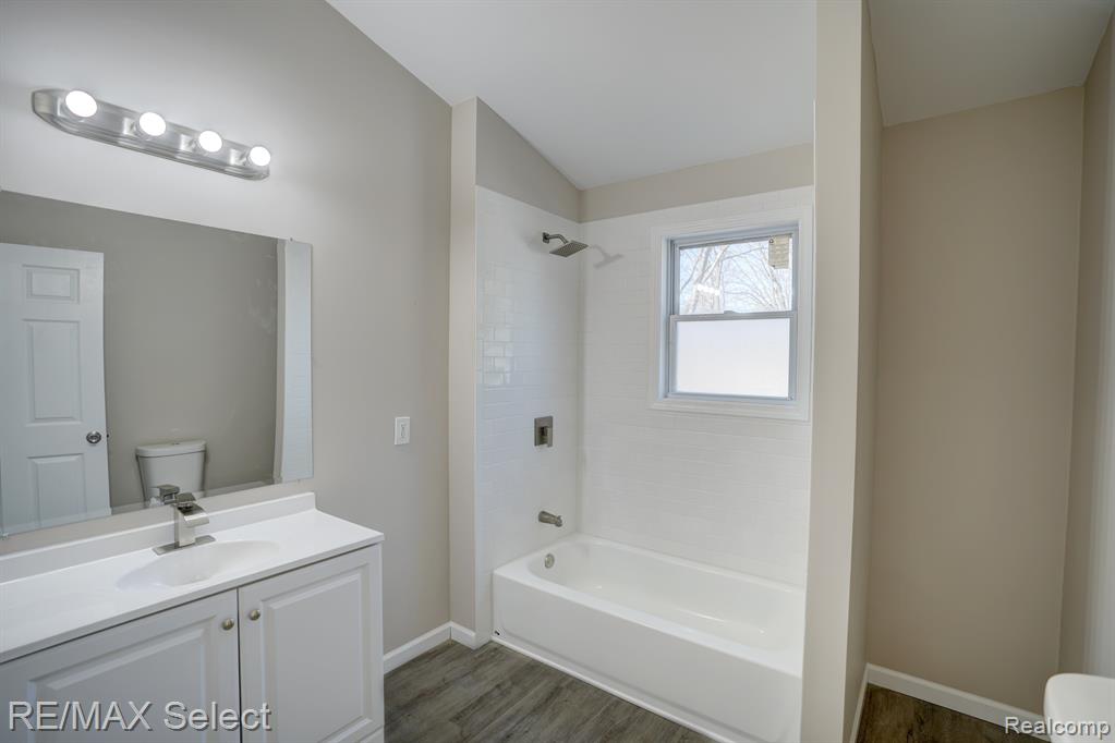 4196 BRISTOLWOOD Drive, Flint, MI 48507 — Photo 19