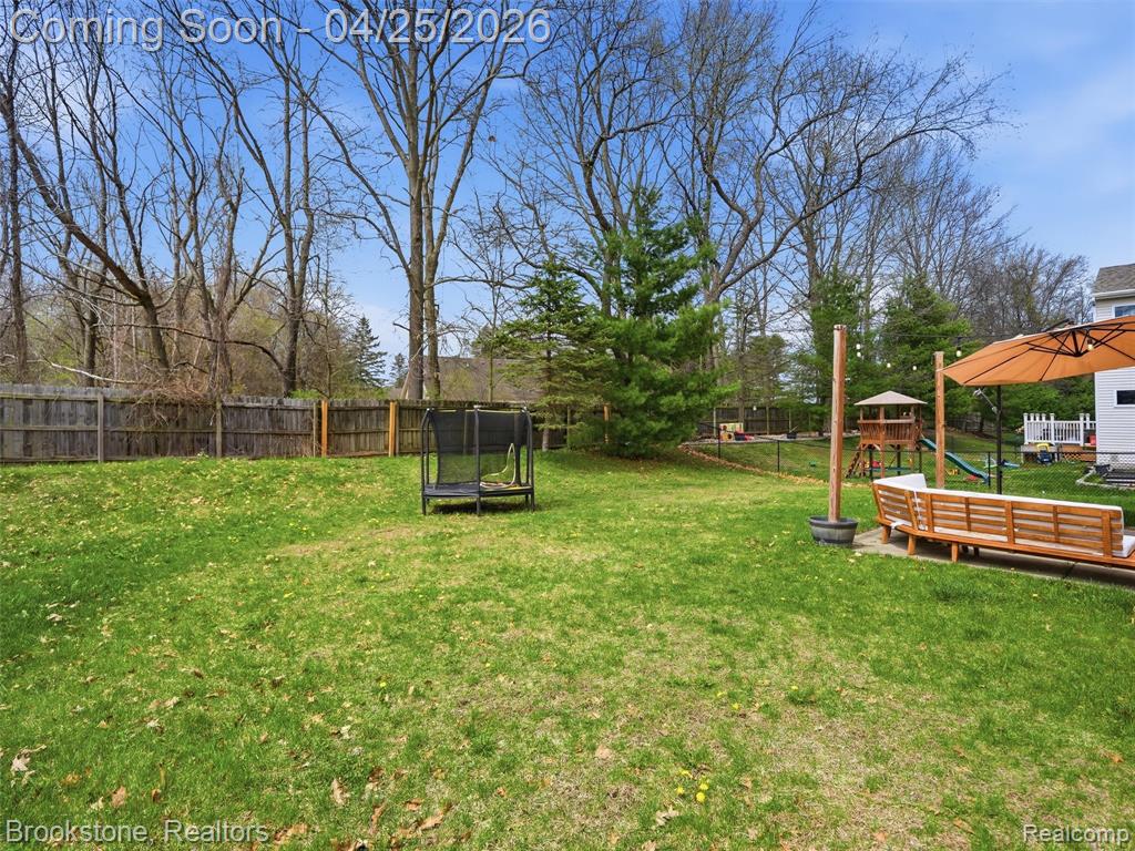 402 Ridgewood Drive, Ortonville, MI 48462 — Photo 31