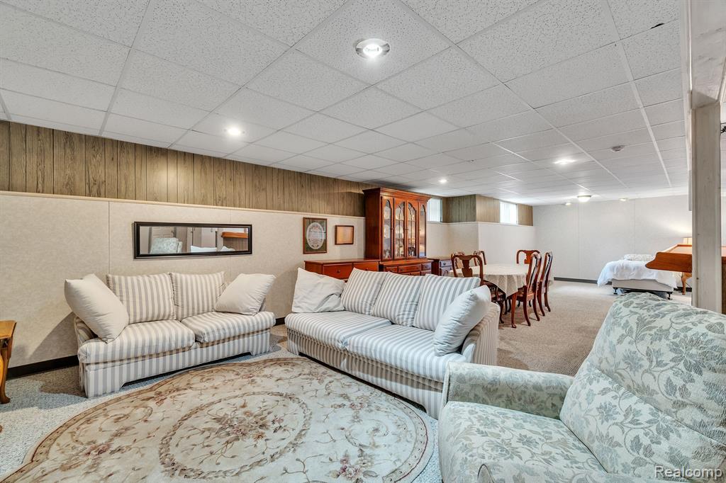 1955 PEBBLE CREEK Drive, Canton, MI 48188 — Photo 31