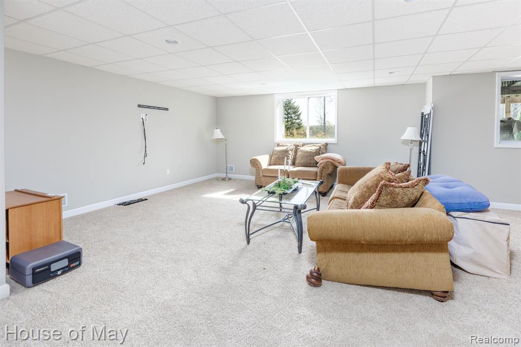 5312 VINEYARD Street, Commerce Twp, MI 48382 — Photo 20