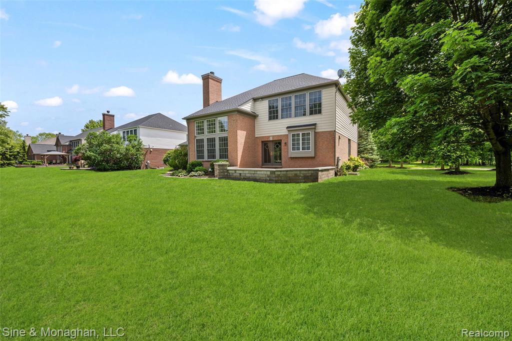 48322 Antique Road, Canton, MI 48187 — Photo 38