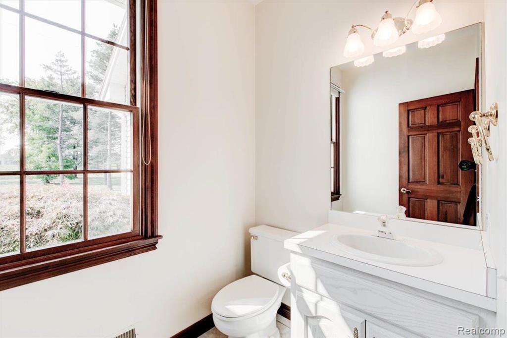 8878 MORRIS Road, Wales, MI — Photo 28
