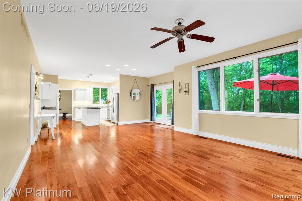 4270 Greenview Circle, Fort Gratiot, MI 48059 — Photo 18