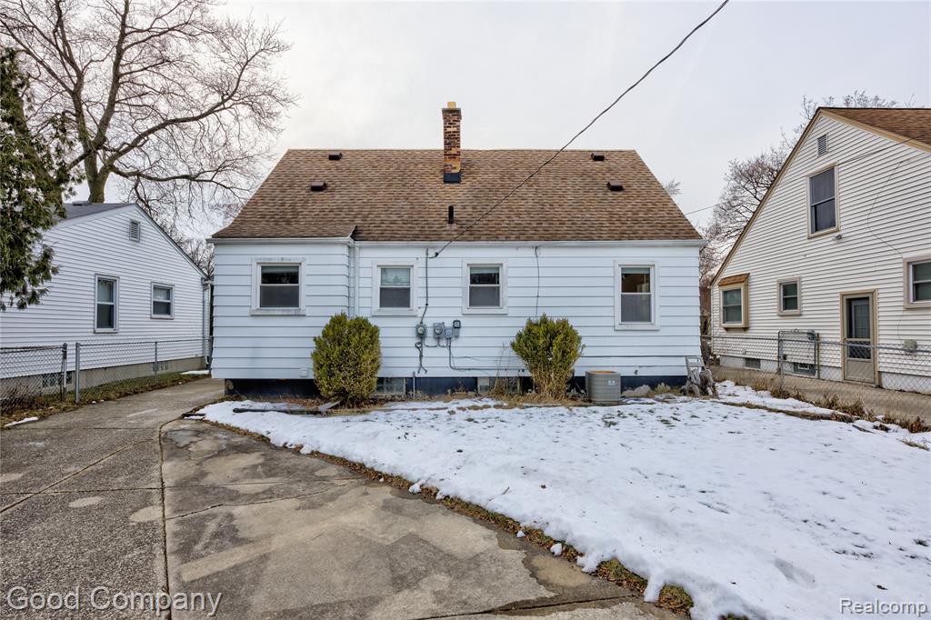 706 N Vermont Avenue, Royal Oak, MI 48067 — Photo 44