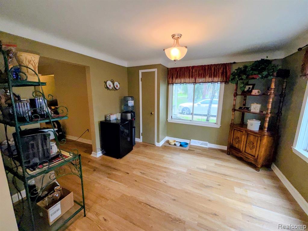 8420 Pacton Drive, Shelby Twp, MI 48317 — Photo 10