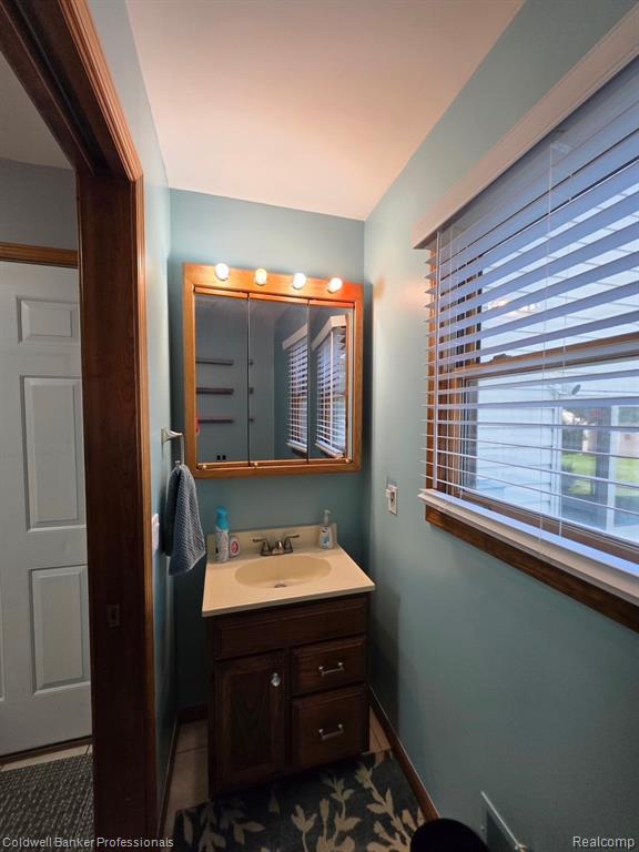 412 Rosette Street, Holly, MI 48442 — Photo 14