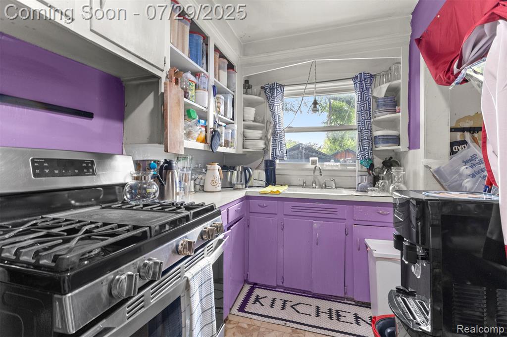 6136 Brace Street, Detroit, MI 48228 — Photo 9