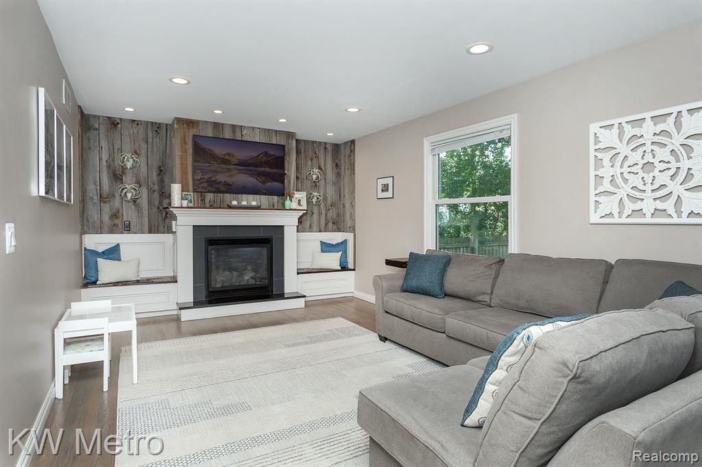 4309 ROBINWOOD Avenue, Royal Oak, MI 48073 — Photo 16