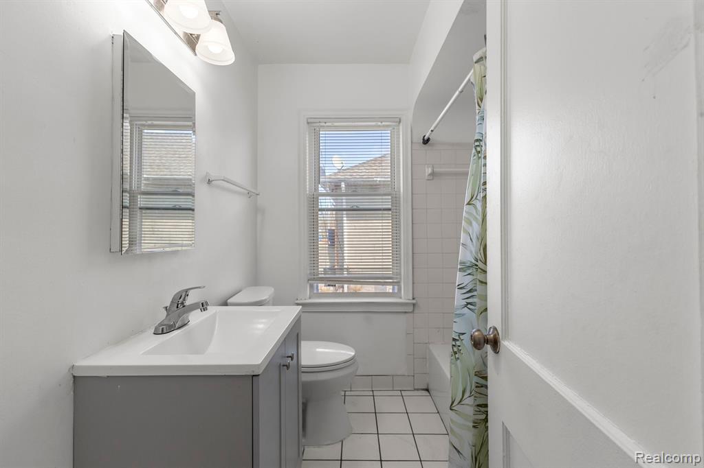 8690 TRINITY Street, Detroit, MI 48228 — Photo 14