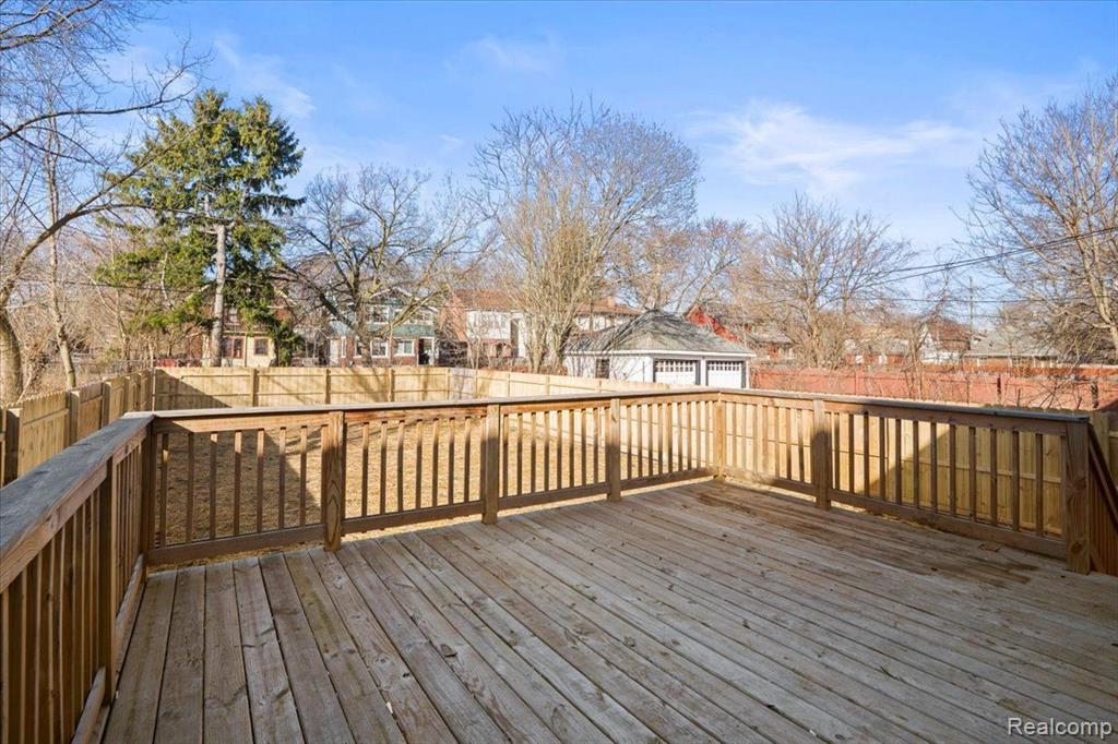 473 CHALMERS Street, Detroit, MI 48215 — Photo 42