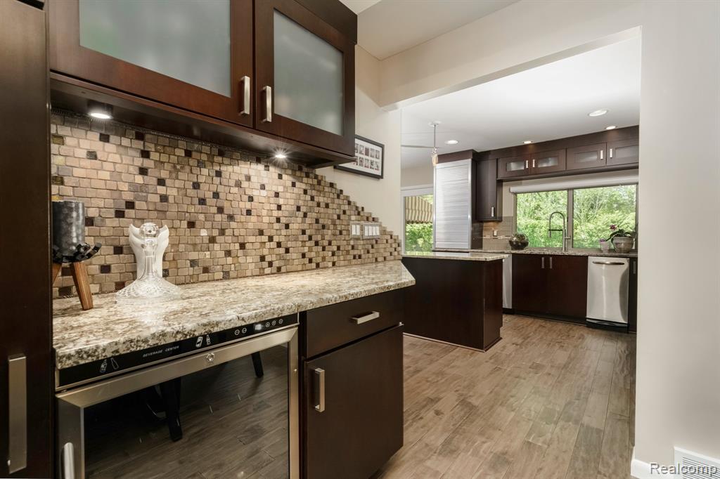 5156 Chestershire Court, West Bloomfield, MI — Photo 16