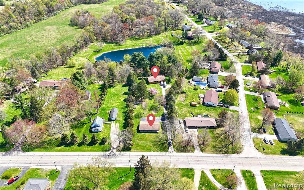 11575 Us Highway 31, Berrien Springs, MI 49103 — Photo 24