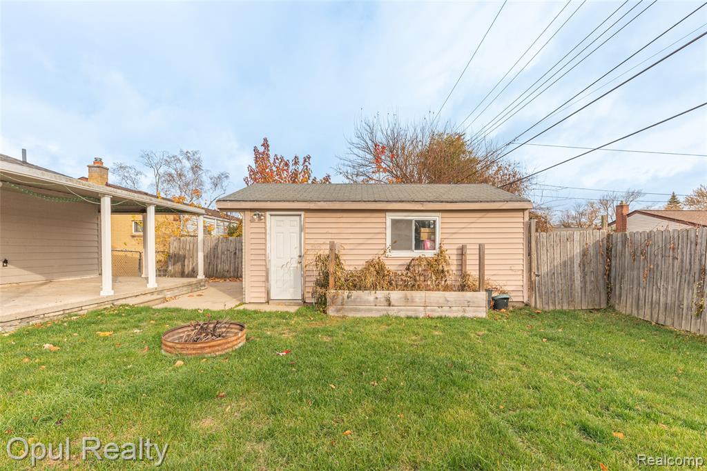 8234 Perrin Avenue, Westland, MI — Photo 34