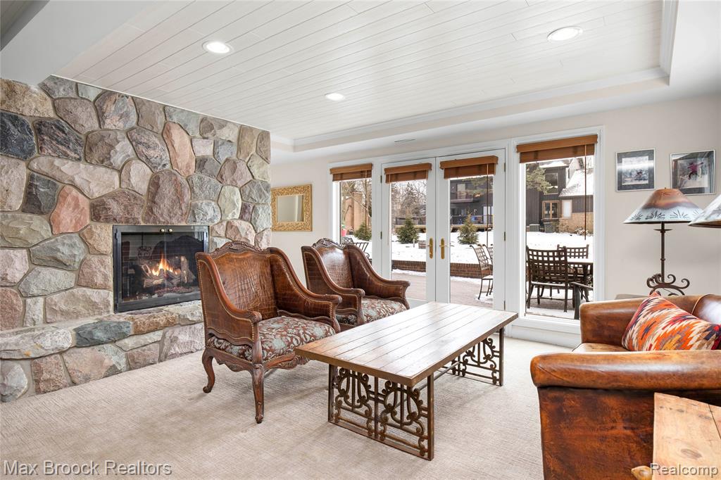 5867 BRAVO COURT, Orchard Lake Village, MI 48324 — Photo 56