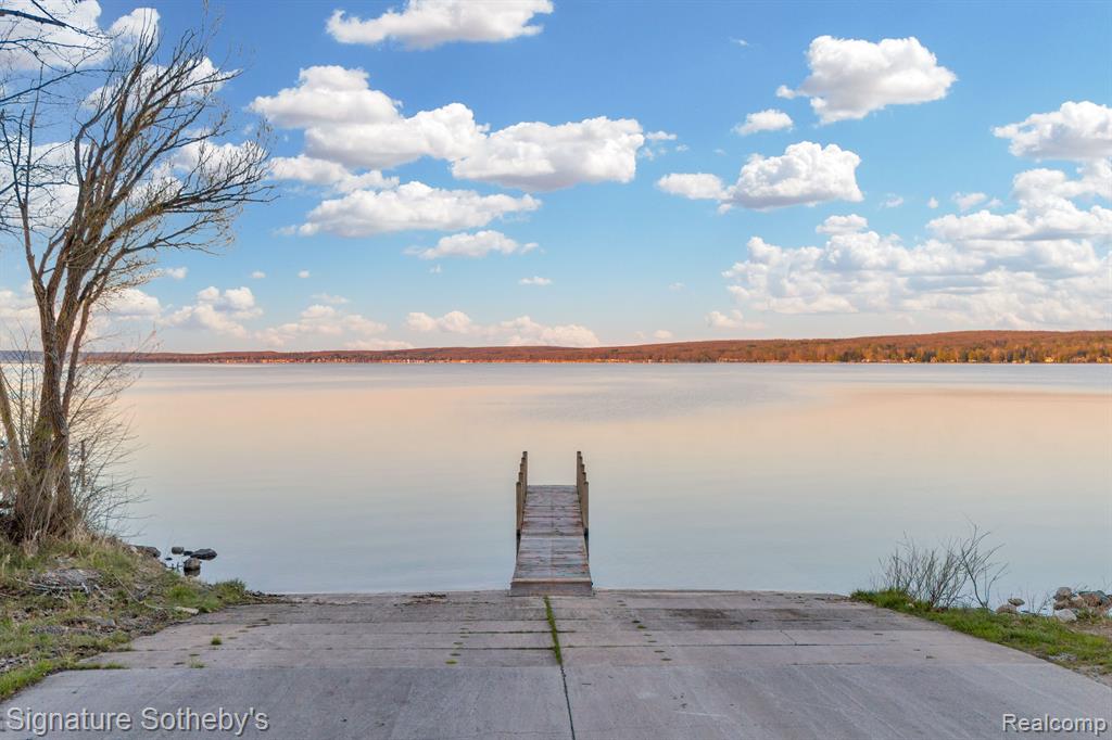 6130 Cedar Drive, Hubbard Lake, MI 49747 — Photo 35
