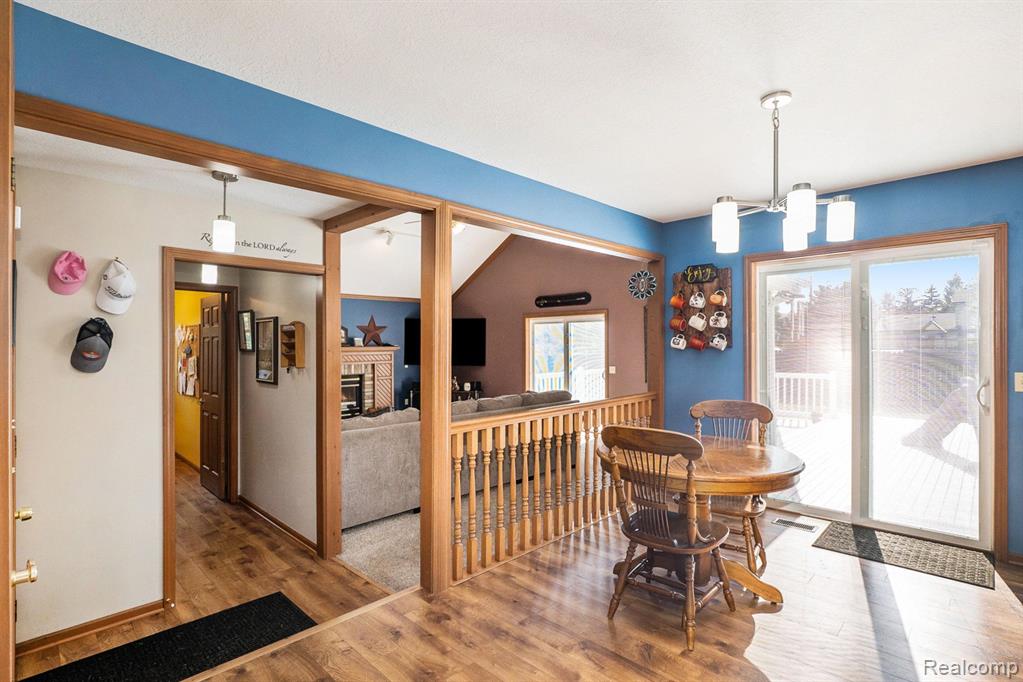6084 Chatham Court, Grand Blanc, MI 48439 — Photo 15