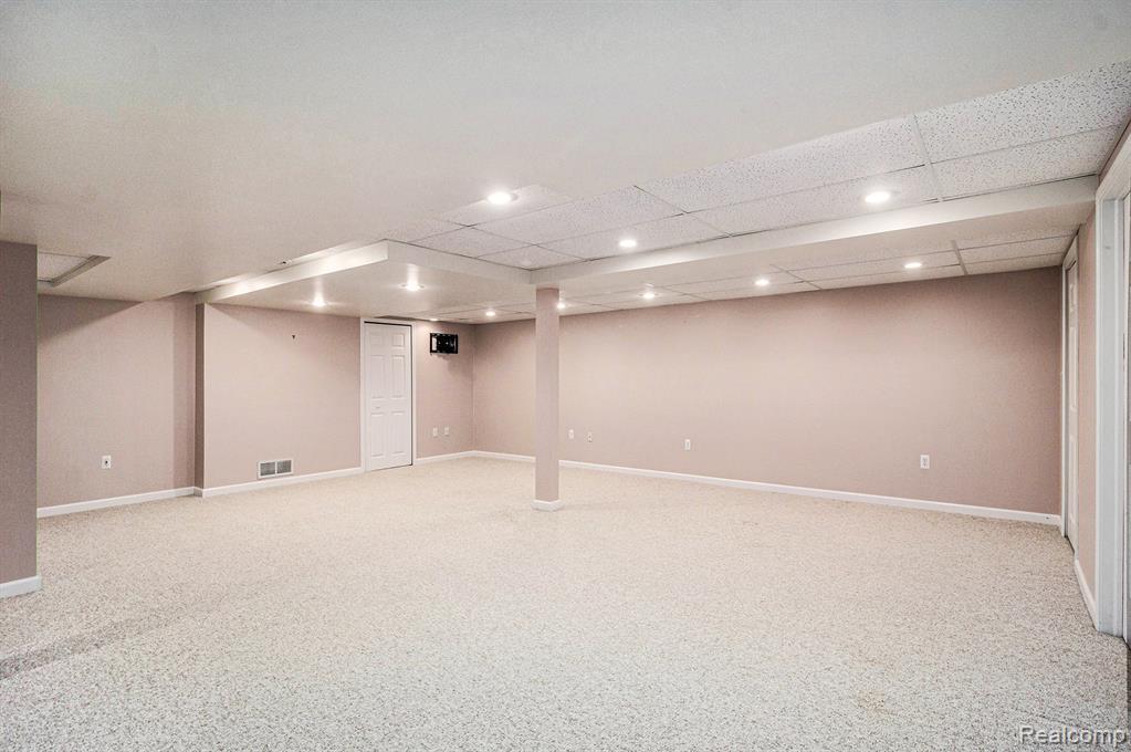 44293 La Domain Drive, Sterling Heights, MI 48314 — Photo 21