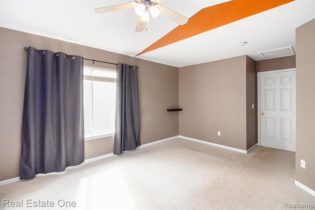 520 N REESE Street, South Lyon, MI 48178 — Photo 19