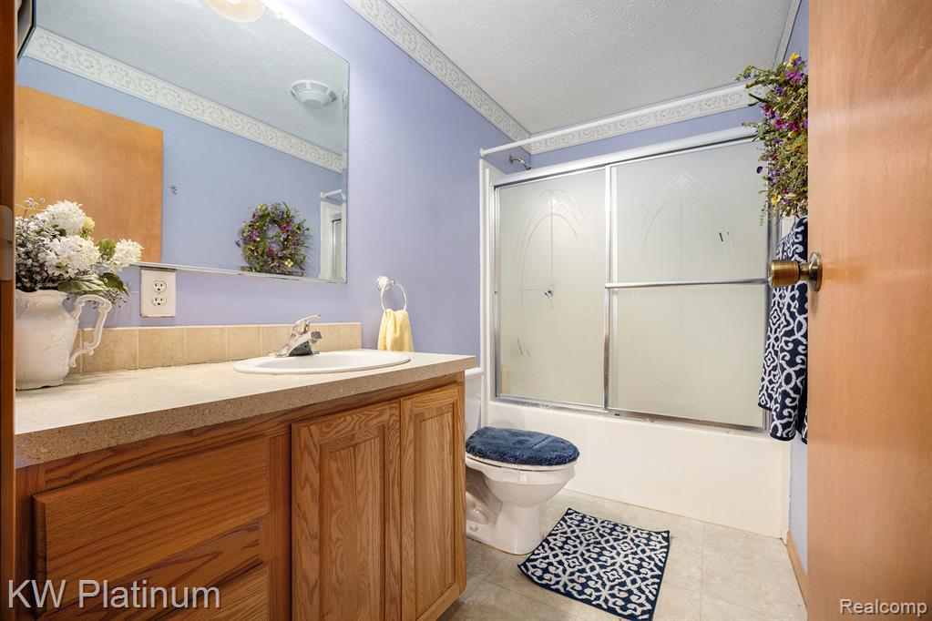 2954 English Road, Kimball, MI — Photo 22
