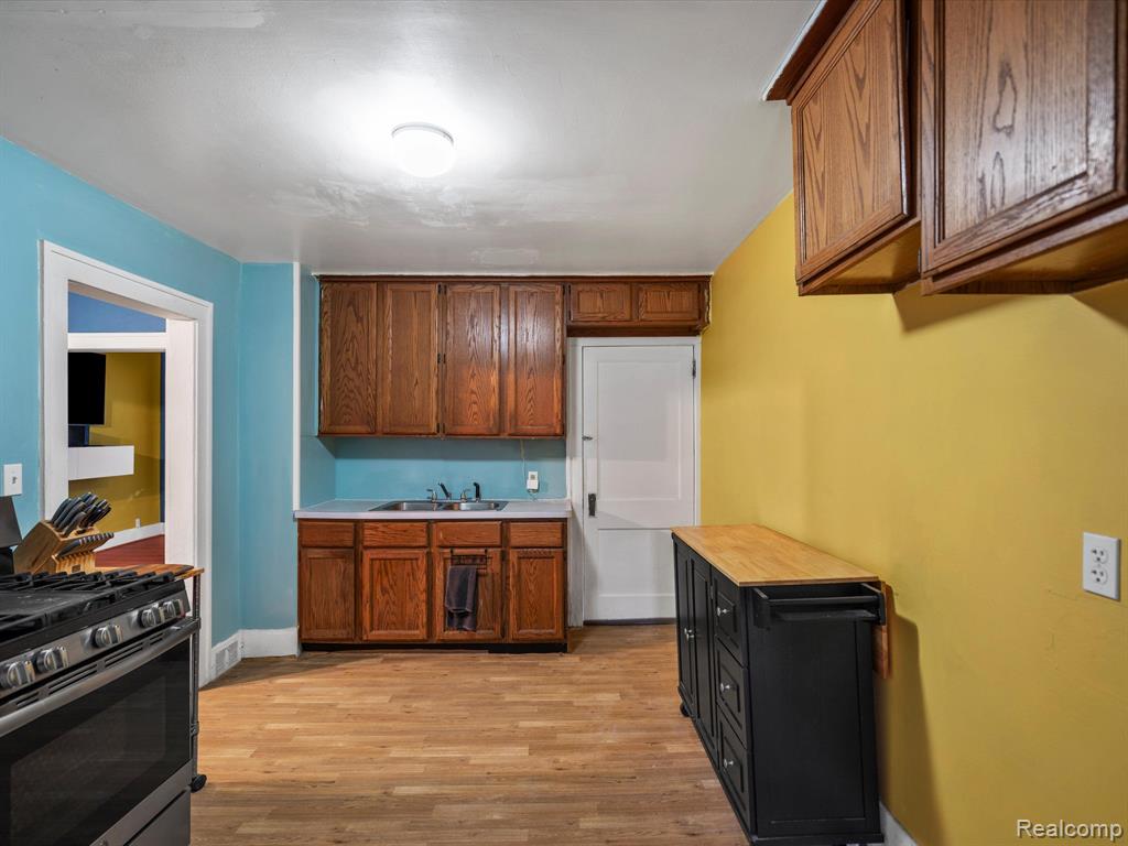 6204 PECK Avenue, Warren, MI 48092 — Photo 10