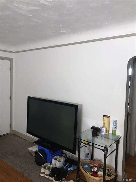 13510 Stahelin Avenue, Detroit, MI 48223 — Photo 10