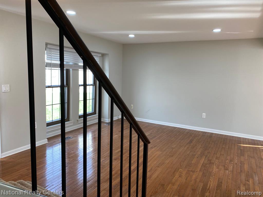 22533 CRANBROOKE Drive, Novi, MI — Photo 6