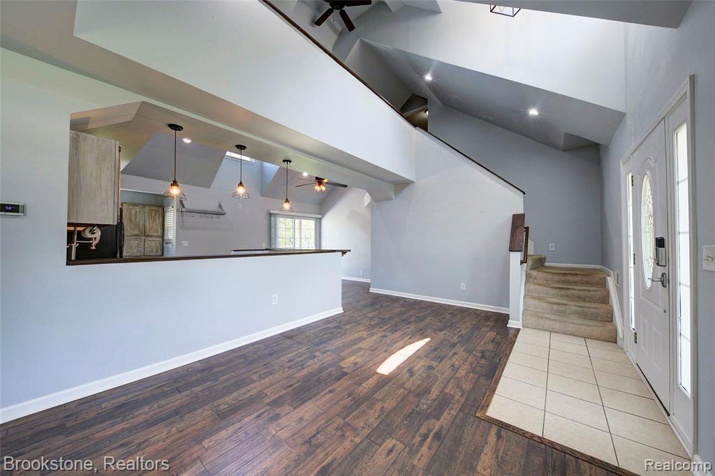 4458 Seeden Street, Waterford, MI 48329 — Photo 18