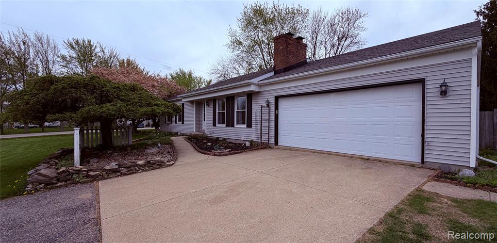1055 W Northwood Drive, Caro, MI 48723 — Photo 4