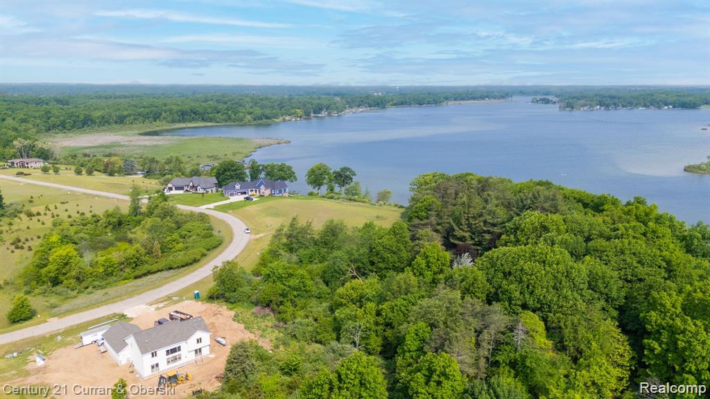 120 BLOOMFIELD BLVD, Brooklyn, MI 49230 — Photo 14
