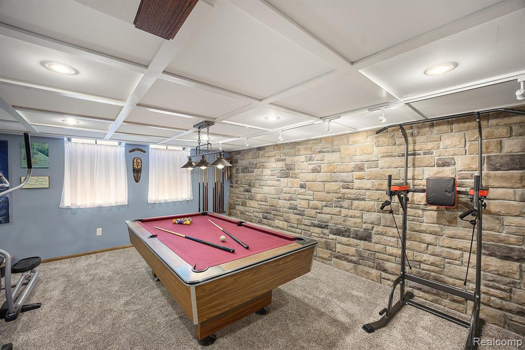 779 MEDINAH Drive, Rochester Hills, MI 48309 — Photo 37