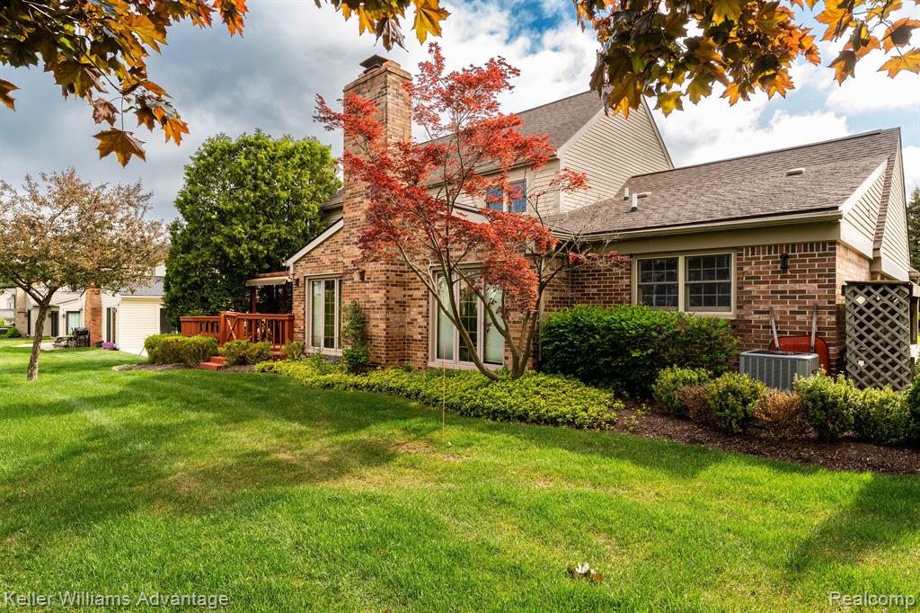 41451 Waterfall Road, Northville, MI 48168 — Photo 42