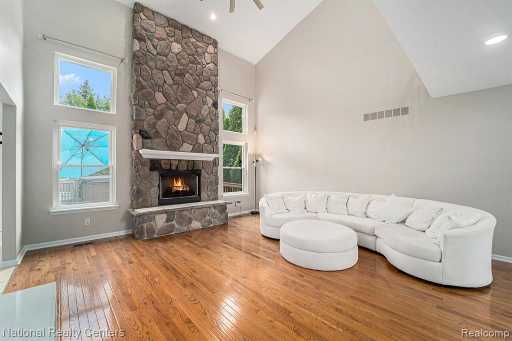 3065 FENVIEW Drive, Ann Arbor, MI 48108 — Photo 8