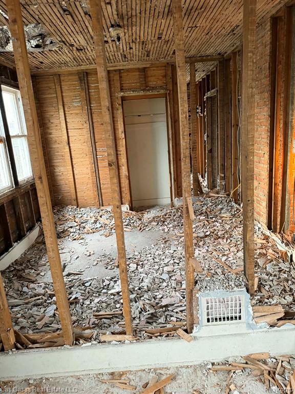 11881 Saint Patrick Street, Detroit, MI 48205 — Photo 12
